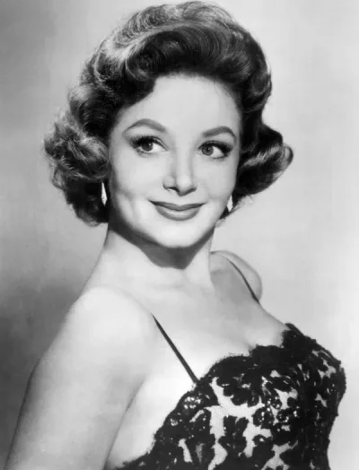 Portrait of Cara Williams