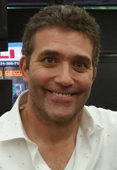 Portrait of Craig Bierko