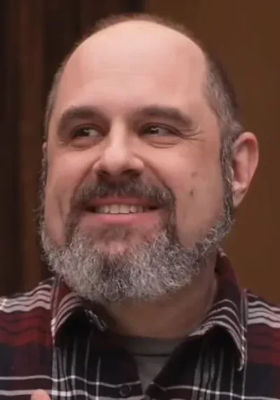 Portrait of Craig Mazin