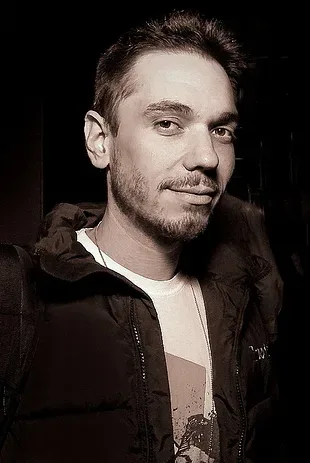 Portrait of DJ AM