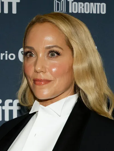 Portrait of Elizabeth Berkley