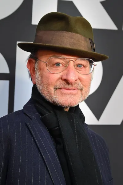 Portrait of Fisher Stevens