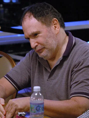 Portrait of Gabe Kaplan