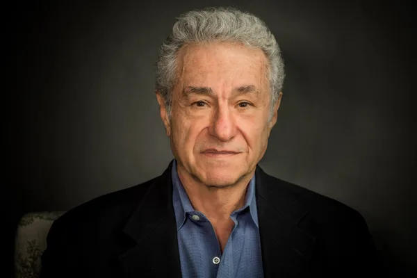 Portrait of Gar Alperovitz