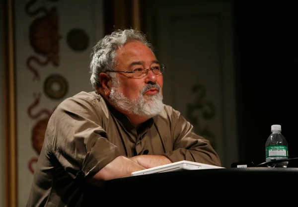 Portrait of George Lakoff
