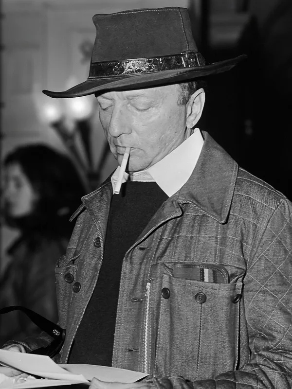 Portrait of Harold Robbins