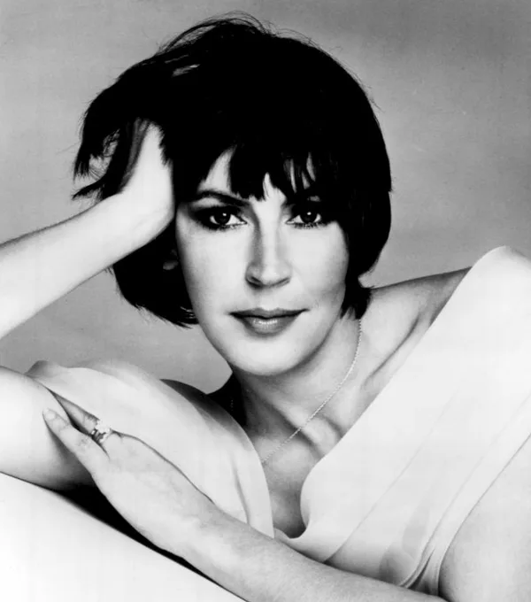 Portrait of Helen Reddy