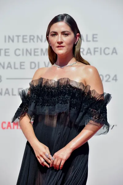 Portrait of Isabelle Fuhrman