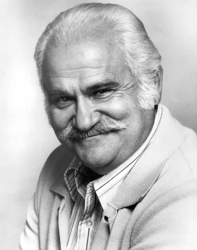 Portrait of Jack Kruschen