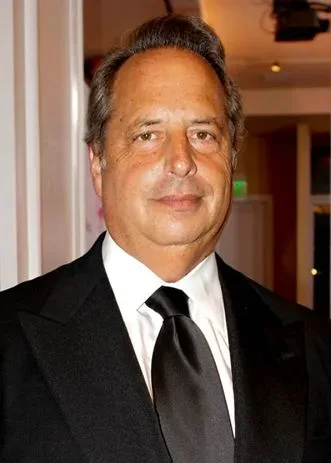 Portrait of Jon Lovitz