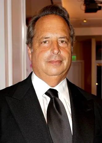 Portrait of Jon Lovitz