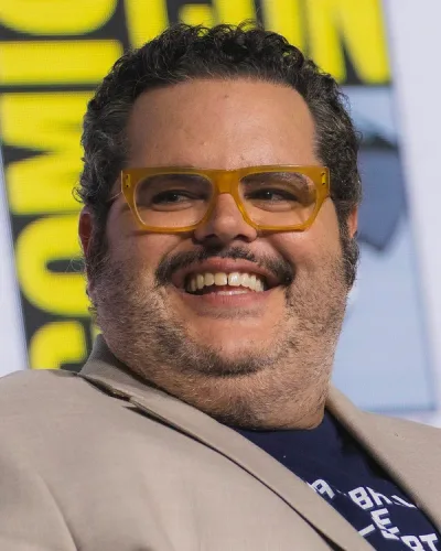 Portrait of Josh Gad