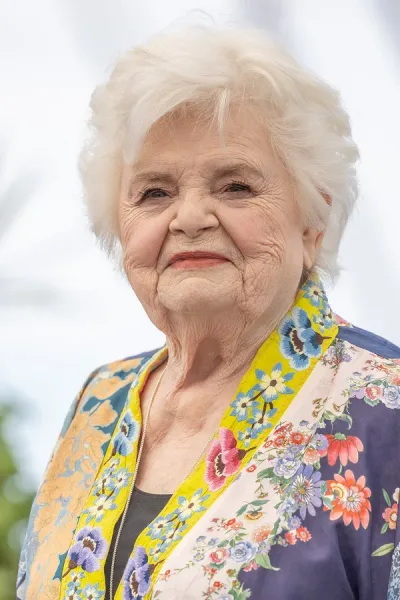 Portrait of June Squibb