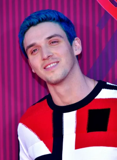 Portrait of Lauv