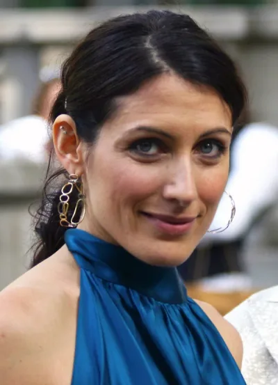 Portrait of Lisa Edelstein