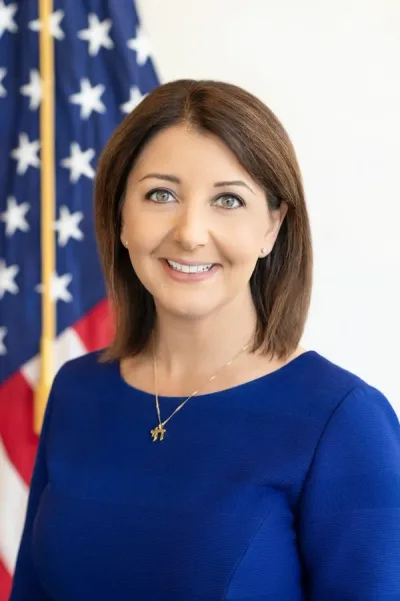 Portrait of Mandy Cohen