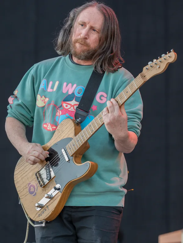 Portrait of Mike Einziger