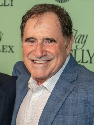 Portrait of Richard Kind