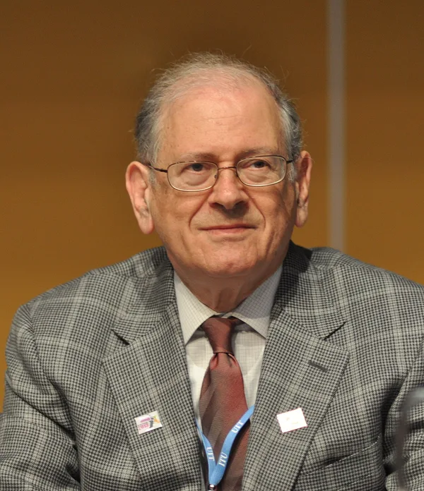 Portrait of Robert Kahn (computer scientist)