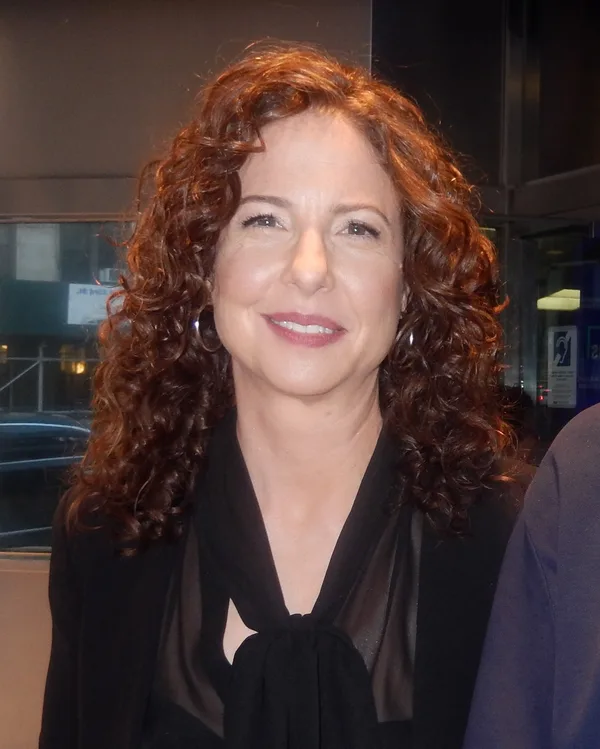 Portrait of Robin Weigert