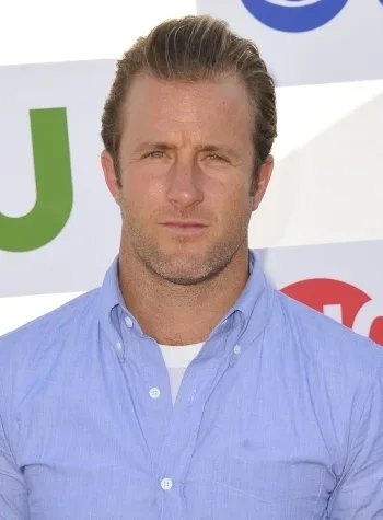 Portrait of Scott Caan