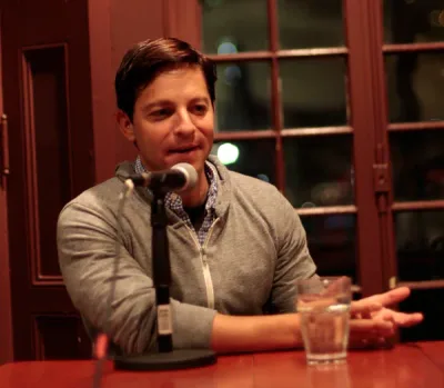 Portrait of Scott Neustadter