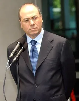 Portrait of Silvan Shalom
