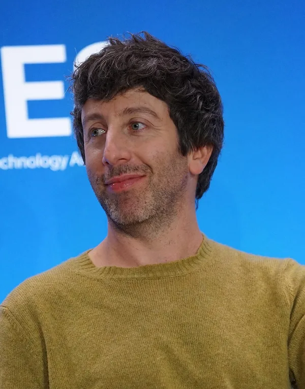 Portrait of Simon Helberg