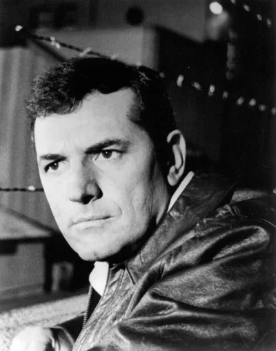 Portrait of Steven Hill