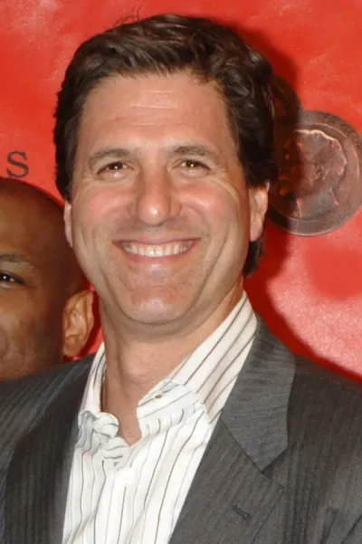 Portrait of Steven Levitan