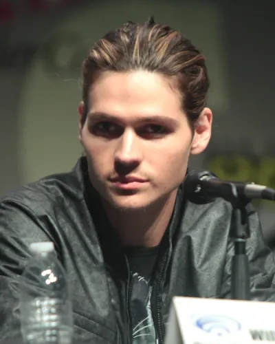 Portrait of Will Peltz